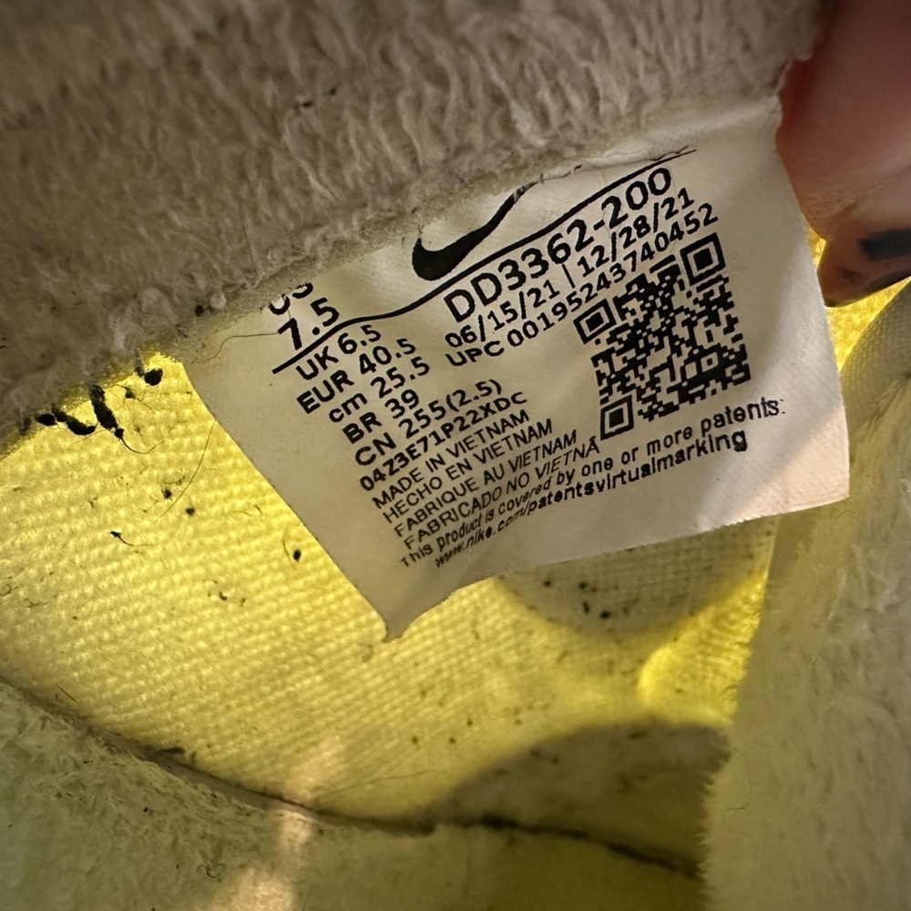 Nike Dunk High SE Men's 7.5 Women's 9 Sail Tan Black High Top Sneakers - Picture 9 of 10